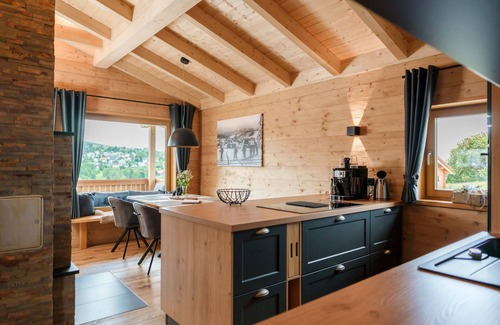 Bischofsgruen Apartment | Großzügiges Chalet für bis zu Vier Personen mit Relaxlounge und Privatsauna