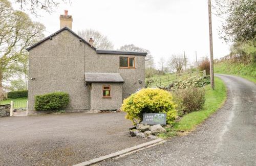 Corwen House | Groes Lwyd