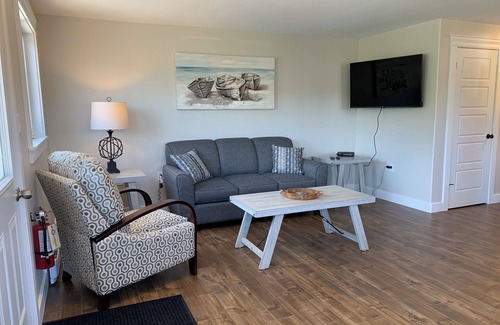 Rocky Harbour Apartment | Gros Morne Coastal Suites (suite #3)