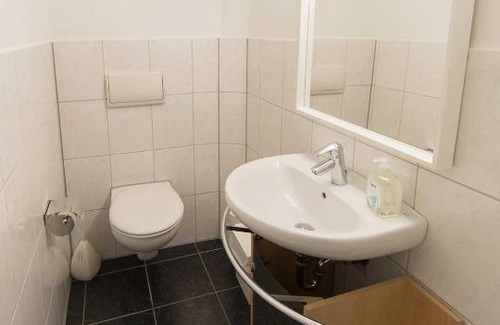 Stadtlohn Apartment | Grosse Luxus-Ferienwohnung im alten Lokschuppen