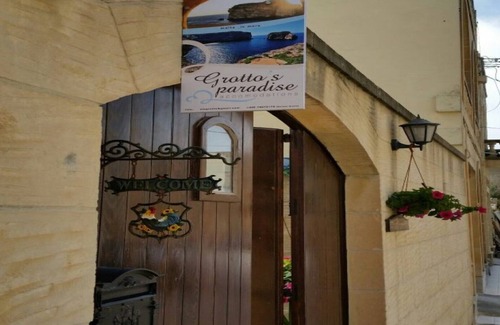 Gharb House | Grotto 's Paradise VICTORIA ROOM