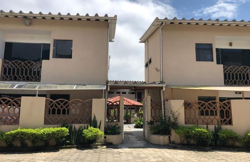 Maranduba Apartment | Ground floor apartment with individual barbecue