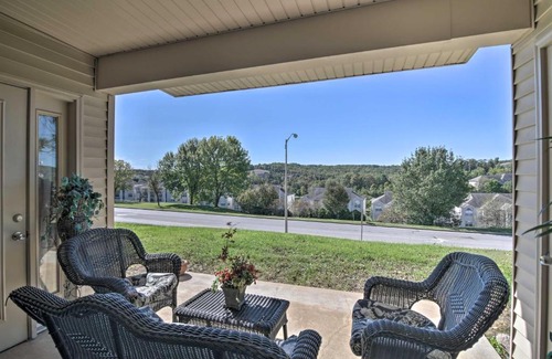 Branson Apartment | Ground-Floor Condo with Patio 1 Mi to 76 Strip!