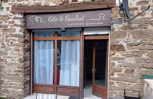 Espartignac Apartment | Ground floor country apartment 2min from UZERCHE