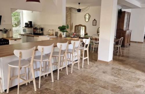 Vertault House | Group home in Burgundy L'Antre Amis