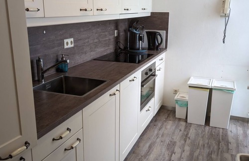 Groenebach Apartment | Gruppe Rothaarsteig/2 Wohneinheiten by Interhome