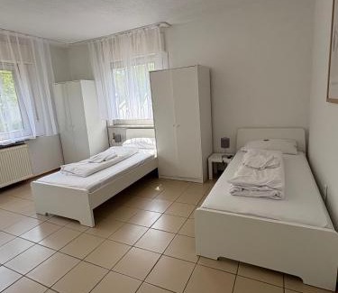 Hagsfeld Westlicher Teil Apartment | Gruppenapartment mit Wintergarten