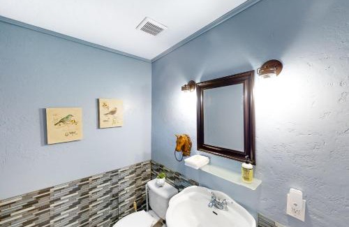 Seguin House | Guadalupe Oasis