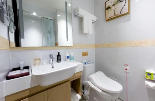 Huadu Hotel | Guangzhou Qiling Hotel