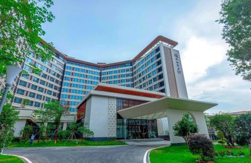 Huadu Hotel | Guangzhou Qiling Hotel