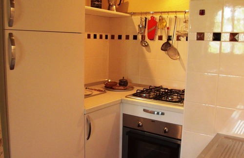 Guarene Apartment | Guarene: ALBA, 5 km: in historical Mansion with park a flat overviewing the hills