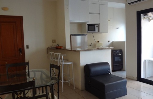 Pitangueiras Apartment | Guaruja Pitangueiras 2 beds/suite - Flat Capitania Varan - Air Conditioning