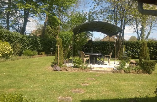 Sainte-Scolasse-sur-Sarthe House | guest rooms in the perch