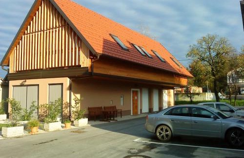 Ig House | Guest accomodation Klancar