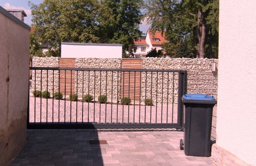 Sangerhausen Apartment | Guest apartment 2 on the 1st floor - Guesthouse Pacia & Ritter