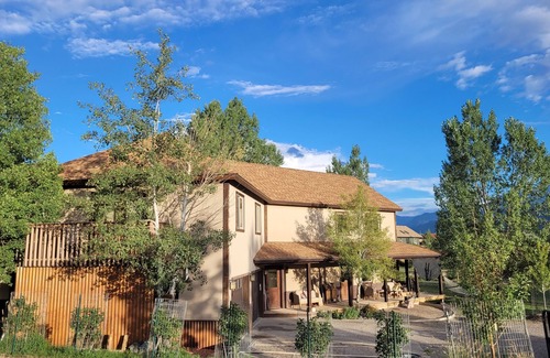 Ridgway Apartment | Guest apartment, close to everything! Quiet, friendly neighborhood!
