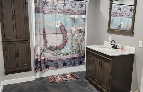 Andalusia House | Guest cabin in Beautiful Andalusia, Alabama