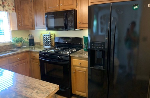 Watertown Cottage | Guest Cottage on Country Estate
