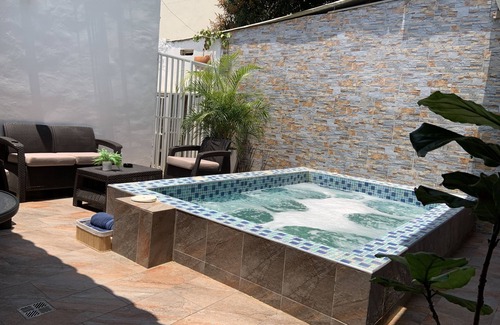 Cartagena District Villa | Guest friendly 7 bedroom House great Location