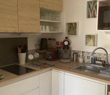 Saint-Loubes House | Guest house arboré