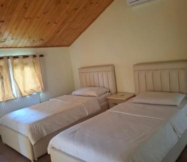 Fierze House | Guest House Artjoni Fierze Albania