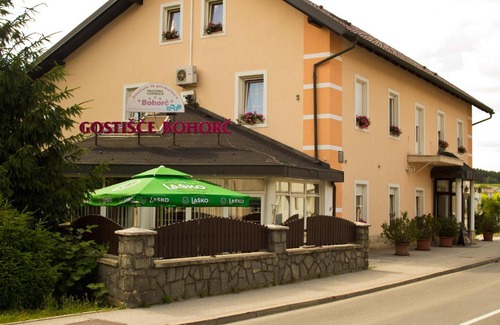 Sentjur House | Guest house Bohorč