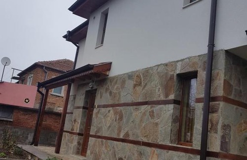 Sredets House | Guest House Fakia