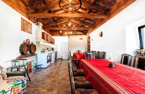 Smyadovo House | Guest House Hristova Kashta - Христова Къща