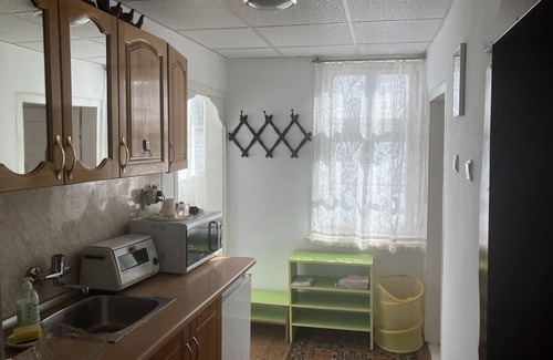 Razlog House | Guest house located 5 km from Bansko. Ski area 5km.