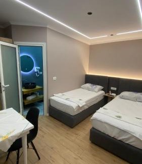 Berat House | Guest house Luli Strumi