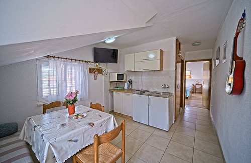 Pomena House | Guest House Matana Pomena