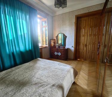 Khashuri House | Guest House Metreveli Street 19