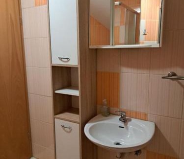 Videm House | Guest House Pri Treh Lipah