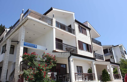 Ploce Apartment | Guest House San Antonio-Triple Room with Balcony no.5