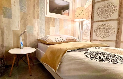 Grossaffoltern House | Guest Room Seeland