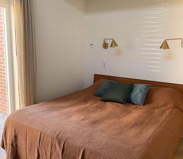 Municipality of Texel Bed & Breakfast | Guest room with terrace at the Wadden Sea