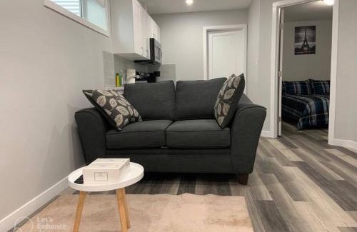 Regina Apartment | Guest Suite in Regina - Queen Bed