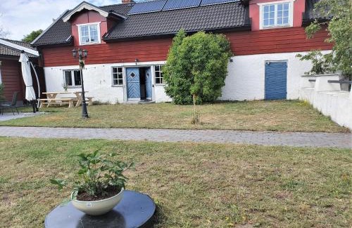 Farjestaden Apartment | Guesthouse at Isola Gård on the middle of Öland