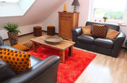 Landolfshausen Apartment | Guesthouse in an idyllic forest close