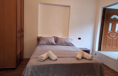 Kurbin House | Guesthouse Te Lala