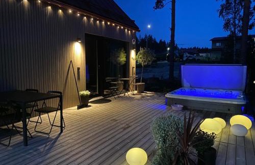 Nokia Apartment | Guesthouse with sauna & hot tub & cold water tub