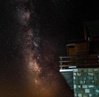 Razvrsje House | Guesthouse Wolf
