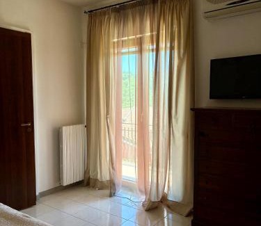 Avellino House | GuesthouseAntonia