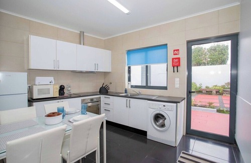 Capelas House | GuestReady - 9C House