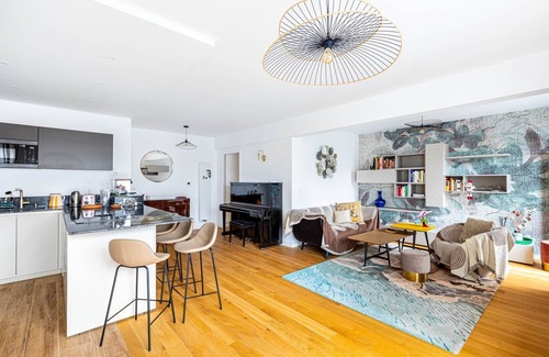 Suresnes Apartment | GuestReady - Chic cocoon with a balcony