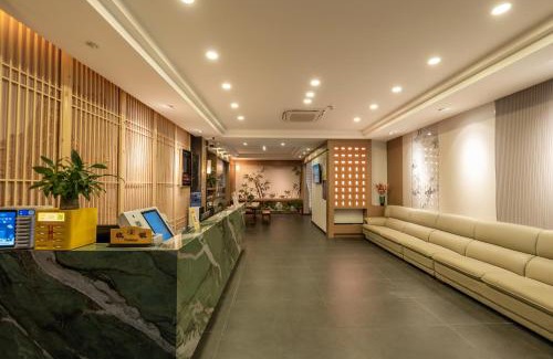 Guilin City Centre Hotel | Guilin Shanshui Yao-peak season hotel