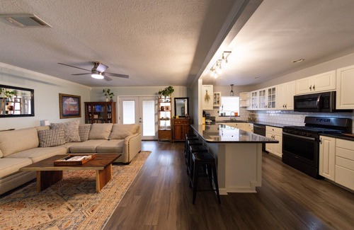 Wright House | Gulfside Allure: Stylish Decor, Large Yard, Ample Parking