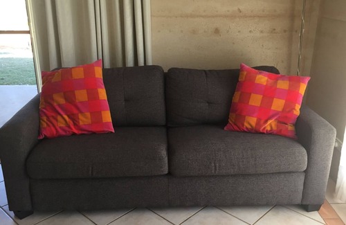 Rudds Gully Cottage | Gully Cottage - Pet Friendly