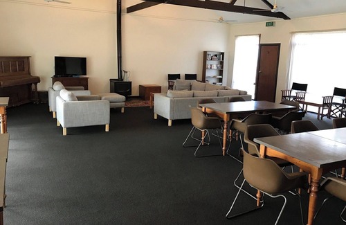 Duncan Other | Gum Valley Quarters: perfect for large groups and families