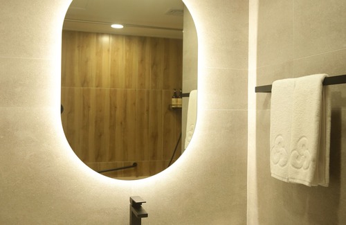 Gumi Hotel | Gumi Century Hotel